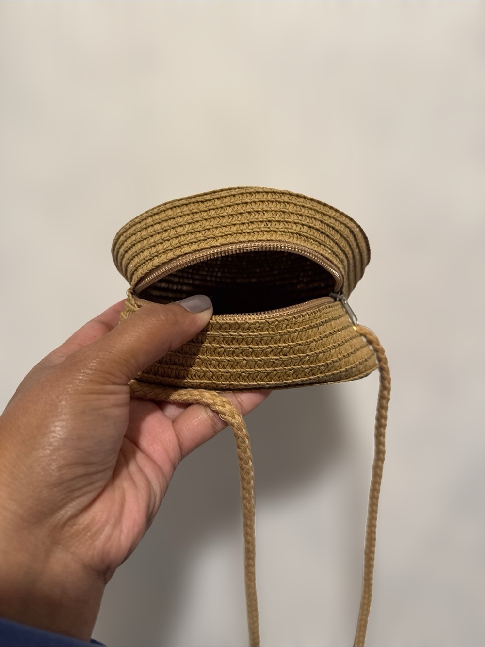 Bohemian Woven Round Crossbody Bag in Tan Boho bag - Picture 2 of 5